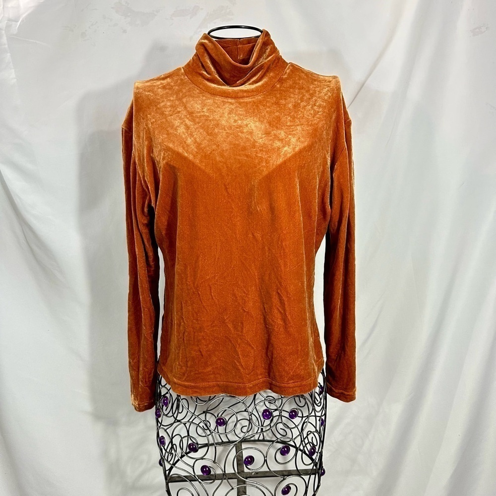 111 State rust orange velvet blouse size L